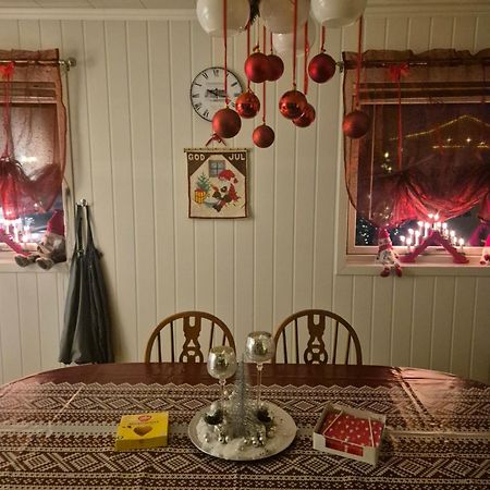Utsikten Feriehus I Bakkeby Екстер'єр фото