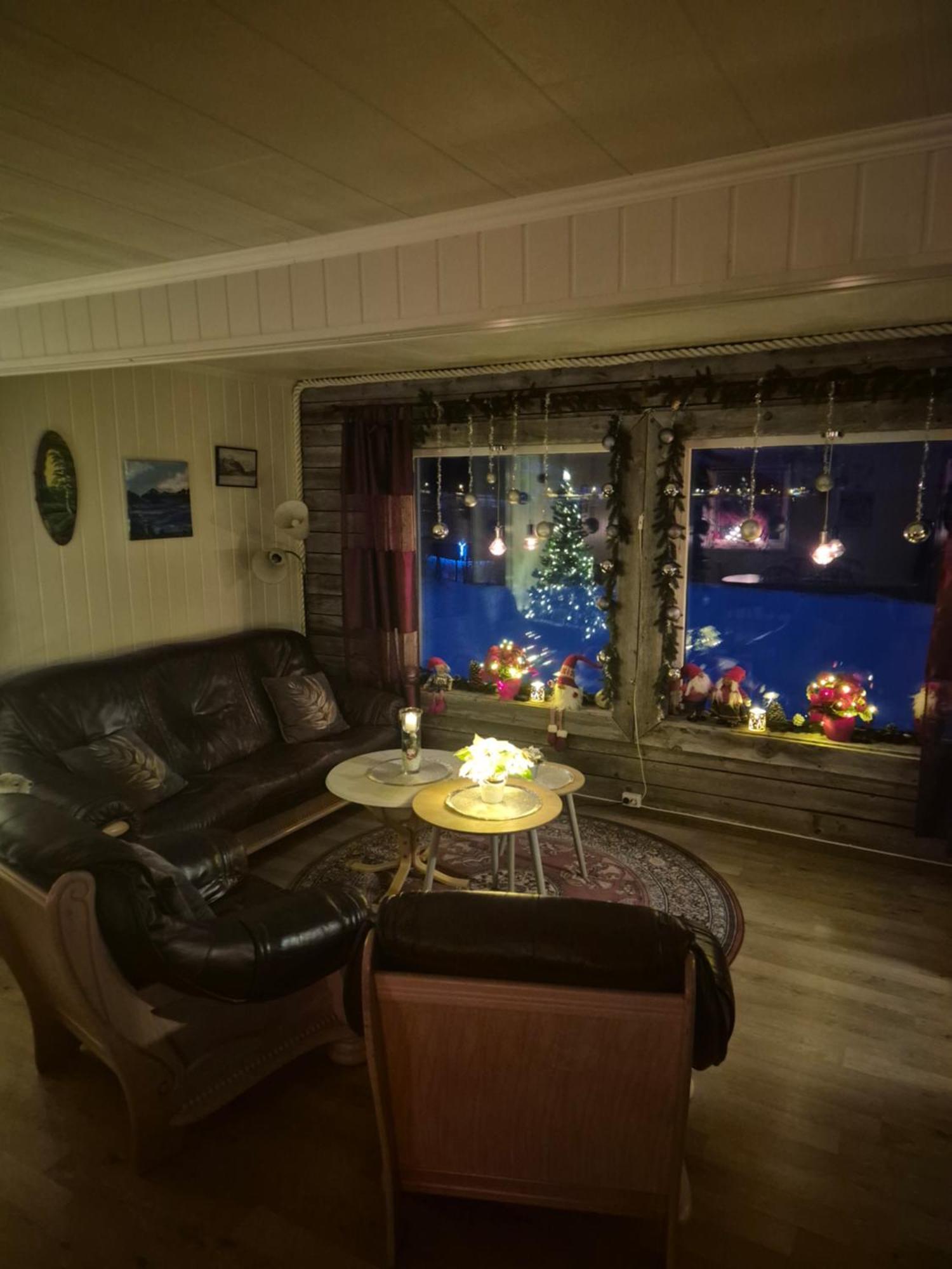 Utsikten Feriehus I Bakkeby Екстер'єр фото